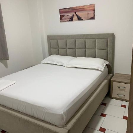 Jasmine Apartments Sarandë Exterior foto